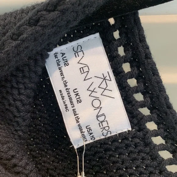 Knit pullover - Picture 4 of 5